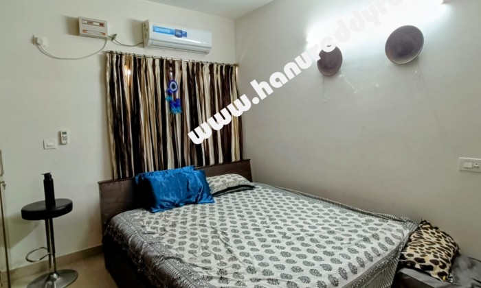 2 BHK Flat for Sale in Maduravoyal